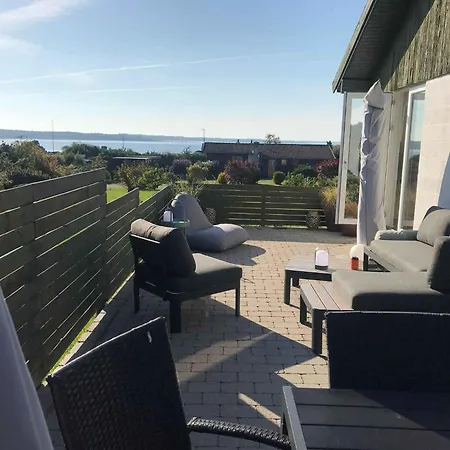 Cozy Summerhouse With Spectacular Views Holiday home *